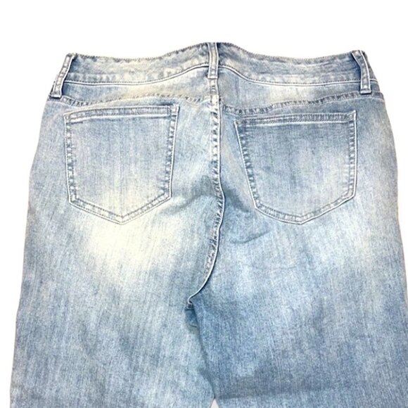 TORRID Light Wash Mid Rise Distressed Skinny Plus Size Jeans Size 12 - Picture 5 of 13